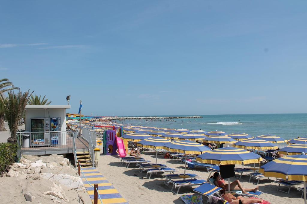 Hotel San Remo Martinsicuro Luaran gambar